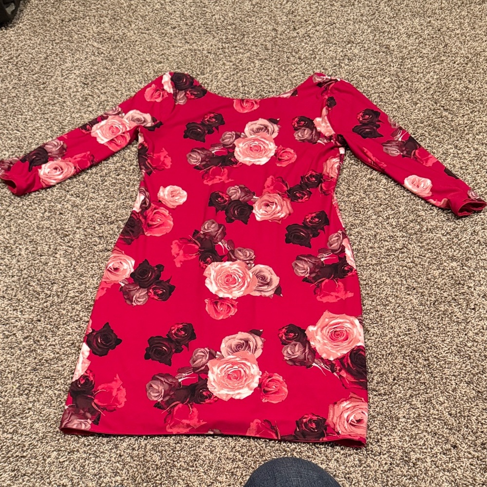 White House Black Market Red Floral Dress sz. M